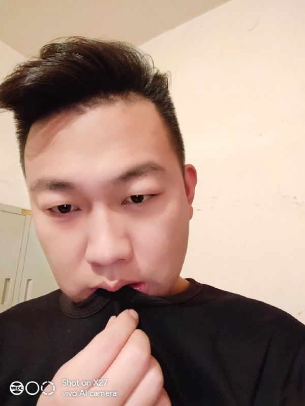 累觉不爱的第一张照片--神木闪婚服务中心